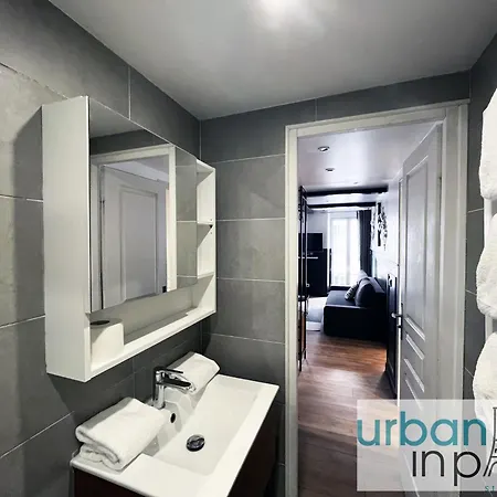 Appartamento Urban Flat 13 - Pretty 2 Bedroom Parisian Flat *